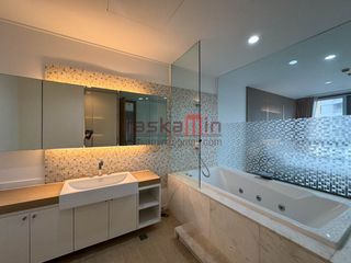 For rent 3 bedrooms condo in Bang Lamung, Chonburi