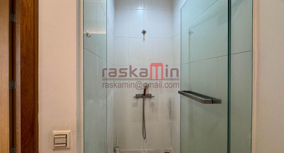 For rent 3 ベッドルーム condo in North Pattaya, Pattaya