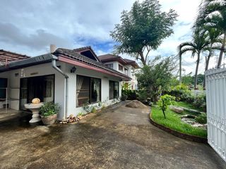 For rent 3 bedrooms house in Mueang Chiang Mai, Chiang Mai