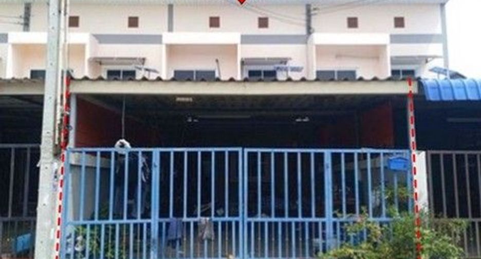 出售 1 卧室 联排别墅 在 Tha Takiap, Chachoengsao