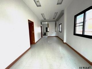 出售 1 卧室 独立屋 在 Ban Khai, Rayong