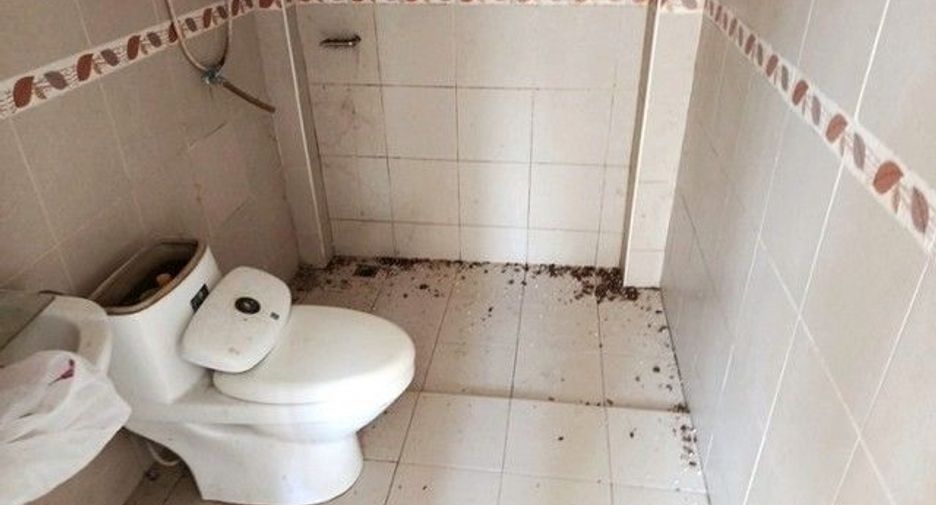 Haus zum Kauf mit 1 Zimmer in Ban Khai, Rayong
