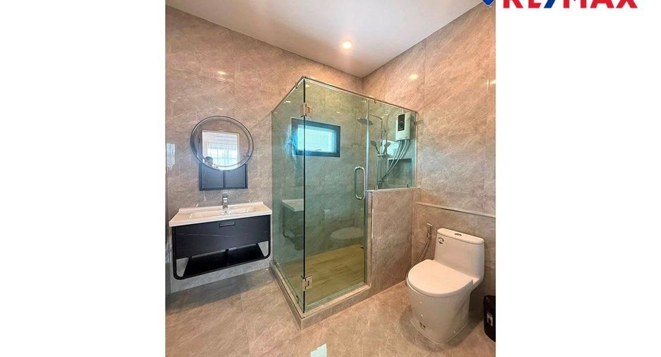 For sale 3 bedrooms house in Huay Yai, Pattaya