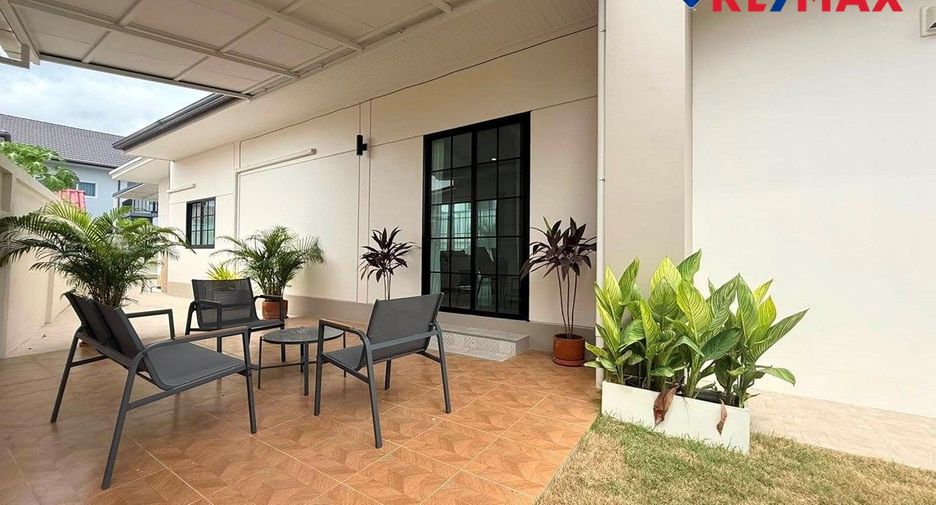 For sale 3 bedrooms house in Huay Yai, Pattaya