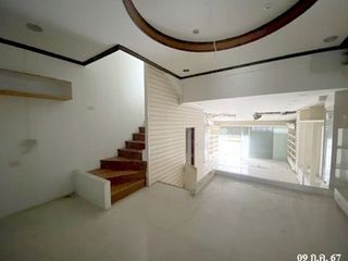 À vendre 1 chambre local commercial à Ban Khai, Rayong