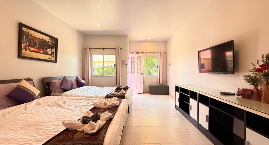 For rent and for sale 11 bedrooms retail Space in San Sai, Chiang Mai