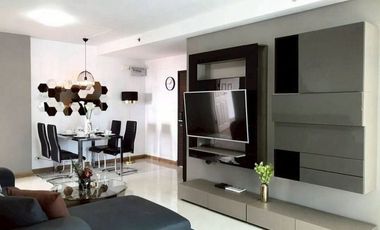 À vendre 2 chambres condo à Watthana, Bangkok