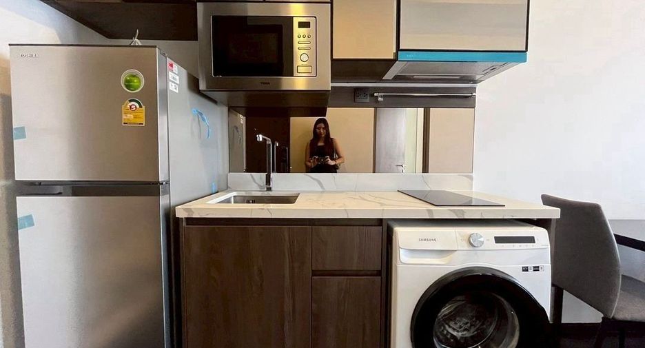 Wohnung zur Miete mit 1 Zimmer in Watthana, Bangkok
