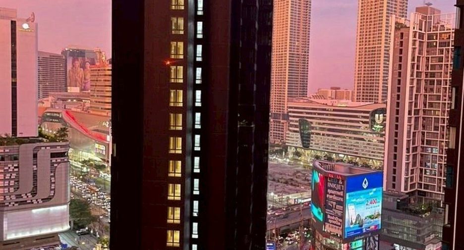 Condo en alquiler de 1 habitaciones en Huai Khwang, Bangkok