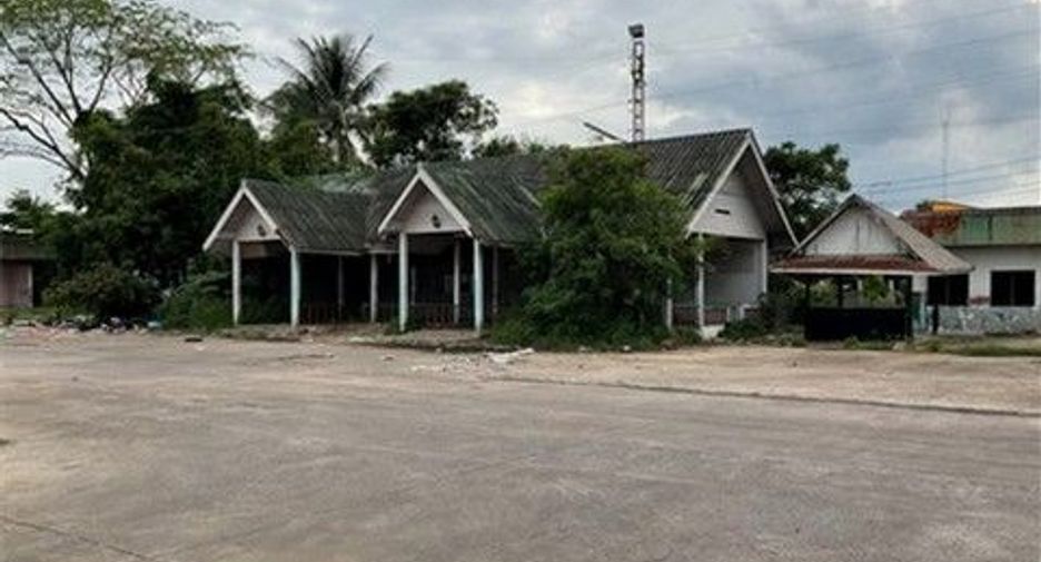 À vendre 1 chambre bureau à Chok Chai, Nakhon Ratchasima