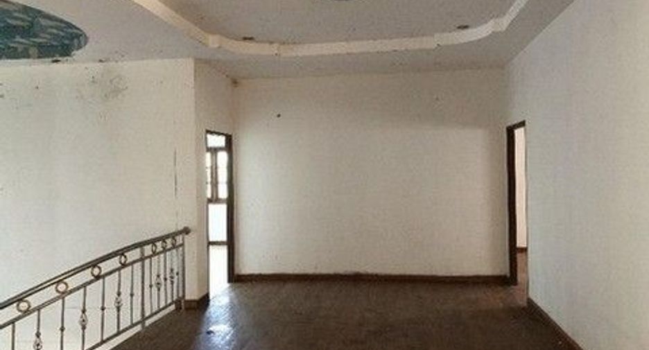 Продажа 1 кровать склад в Chok Chai, Накхон Ратчасима