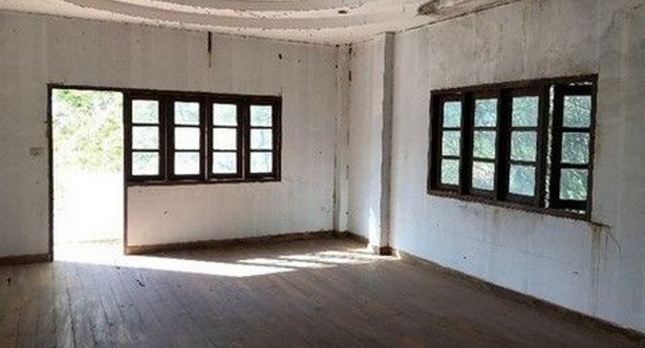 Продажа 1 кровать склад в Chok Chai, Накхон Ратчасима