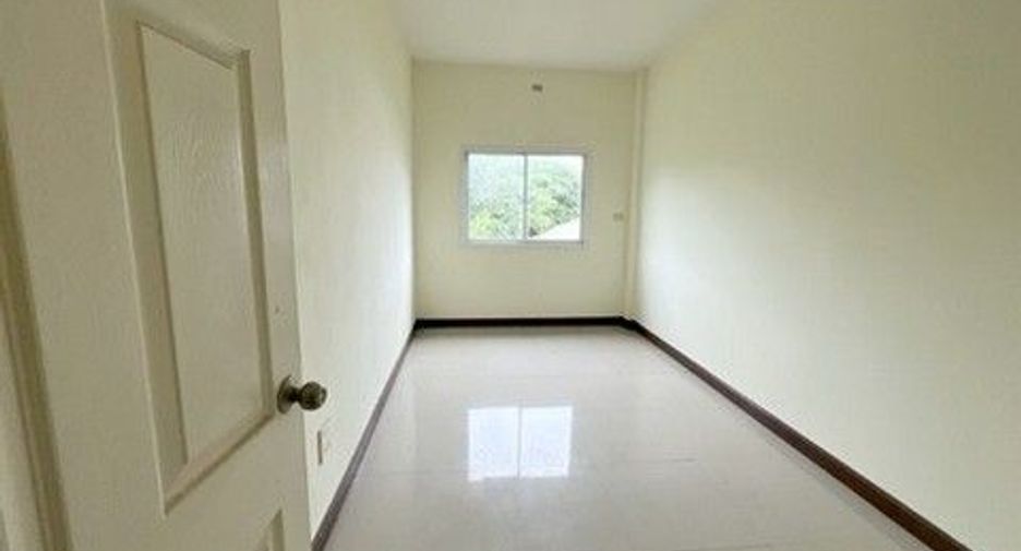 出售 1 卧室 商业空间 在 Chok Chai, Nakhon Ratchasima