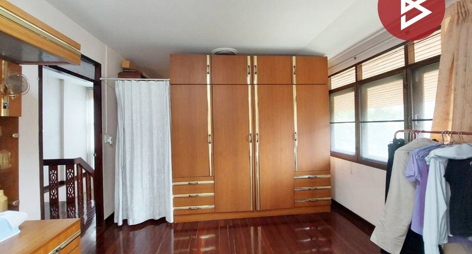 Haus zum Kauf mit 3 Zimmer in Suan Luang, Bangkok