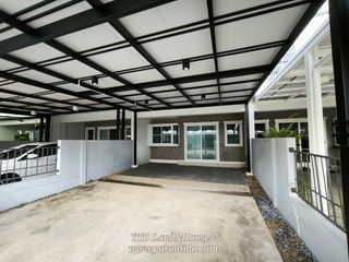 For rent 3 bedrooms townhouse in Prawet, Bangkok