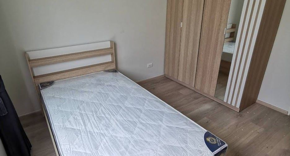 For rent 3 bedrooms townhouse in Prawet, Bangkok