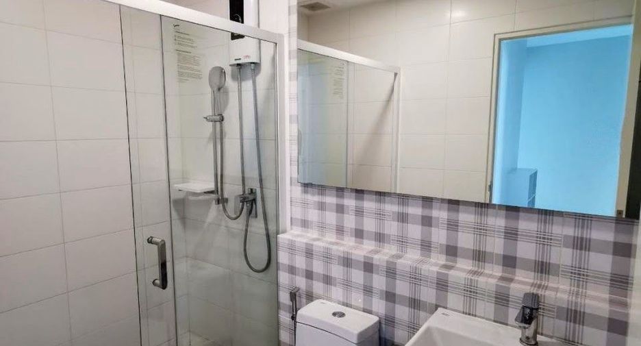 For rent 3 bedrooms townhouse in Prawet, Bangkok