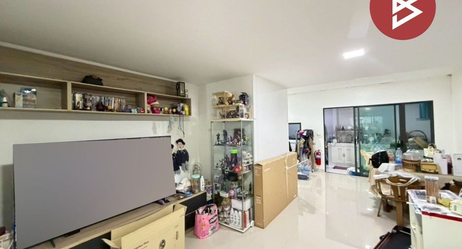 Reihenhaus zur Miete und zum Kauf mit 3 Zimmer in Sai Mai, Bangkok
