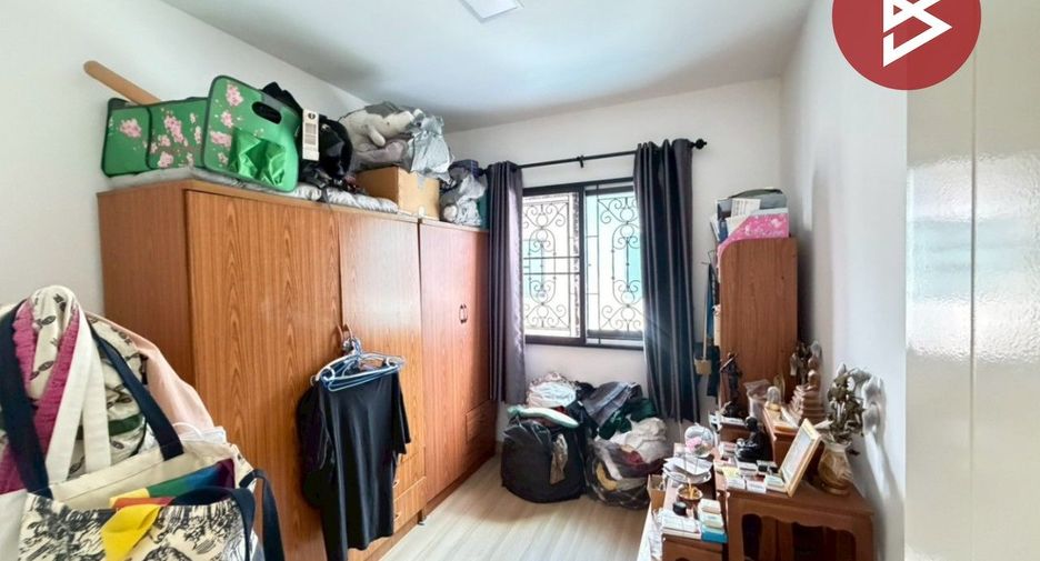 Reihenhaus zur Miete und zum Kauf mit 3 Zimmer in Sai Mai, Bangkok
