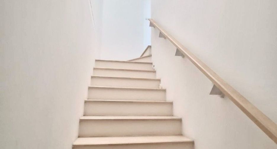 For rent and for sale 3 bedrooms townhouse in Sai Mai, Bangkok
