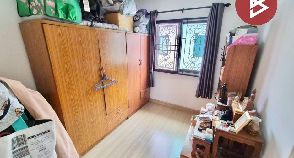 For rent and for sale 3 bedrooms townhouse in Sai Mai, Bangkok