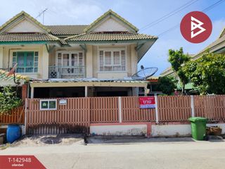 For sale 3 bedrooms townhouse in Mueang Samut Prakan, Samut Prakan