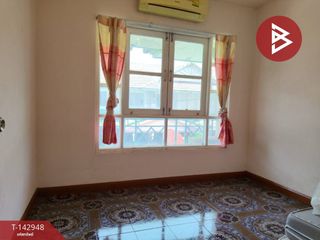 For sale 3 bedrooms townhouse in Mueang Samut Prakan, Samut Prakan