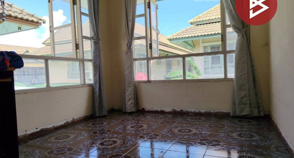 À vendre 3 chambres maison de ville à Mueang Samut Prakan, Samut Prakan