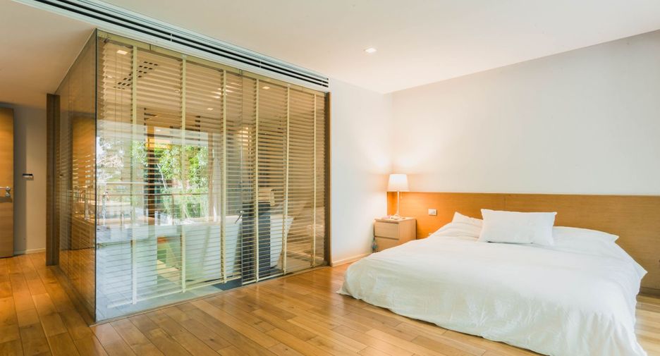 Condo en venta de 4 habitaciones en Khlong Toei, Bangkok