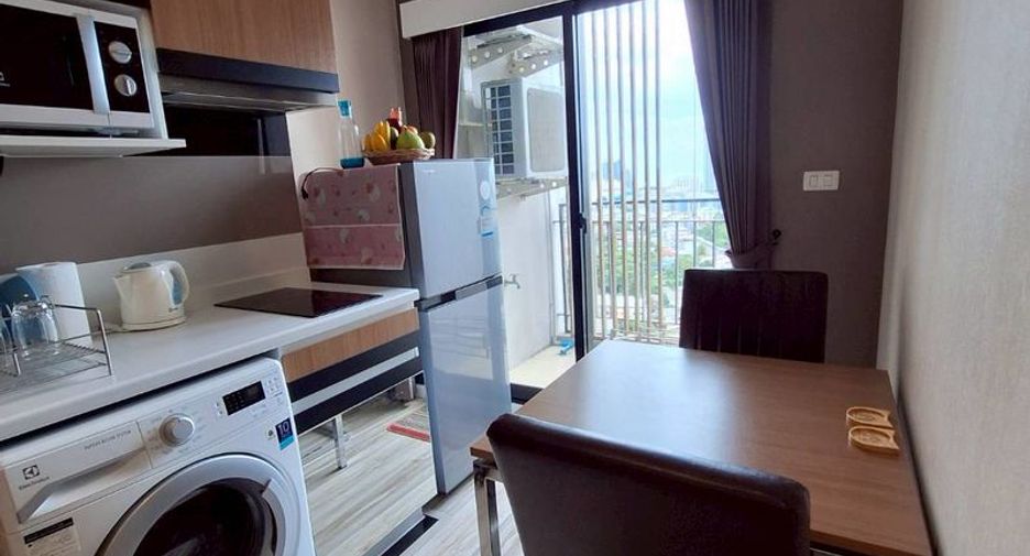 À louer 1 chambre condo à Si Racha, Chonburi