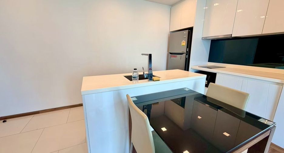 For sale 1 bed condo in Pratumnak, Pattaya