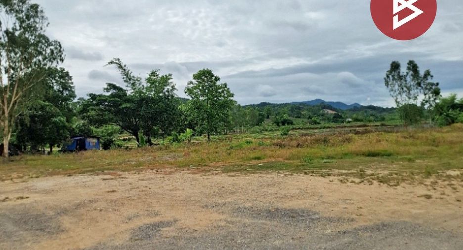 出售 土地 在 Mueang Chiang Rai, Chiang Rai