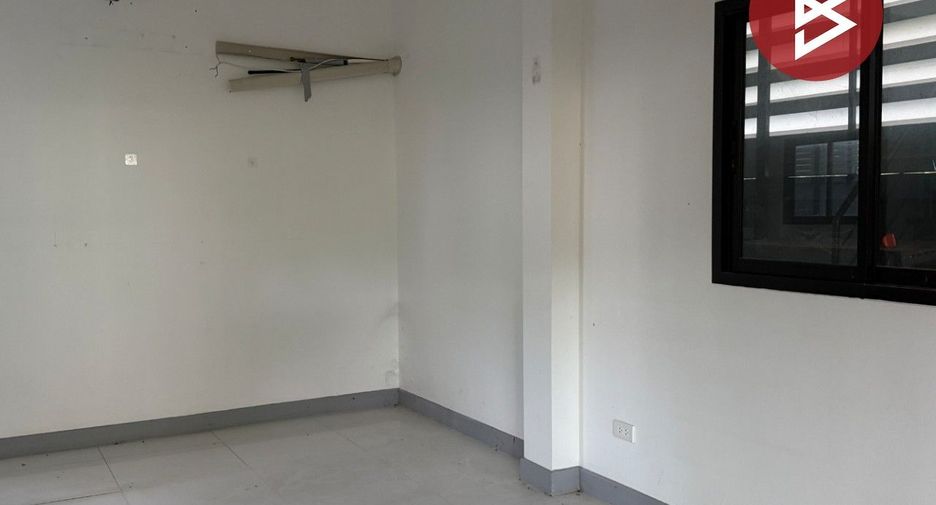 Продажа 3 спальни дом в Mueang Lamphun, Лампхун
