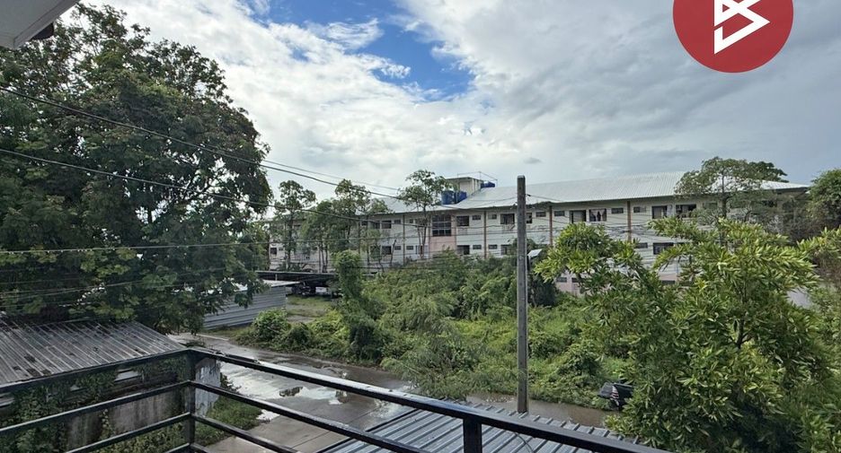 À vendre 3 chambres maison à Mueang Lamphun, Lamphun