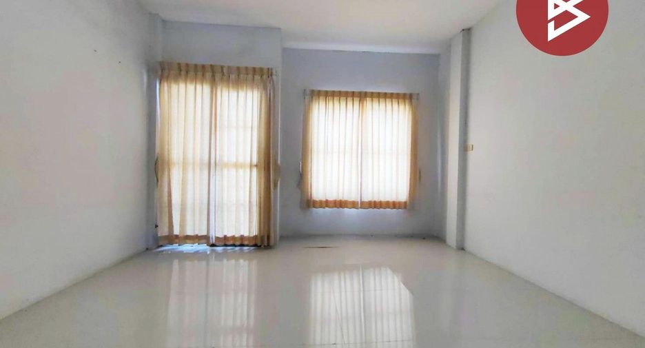 For sale 2 ベッドルーム townhouse in Mueang Samut Prakan, Samut Prakan
