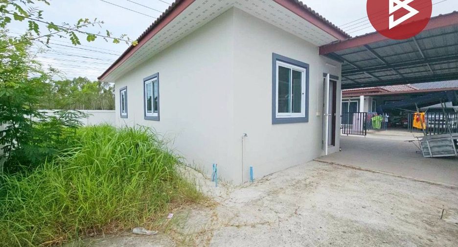 Продажа 3 спальни дом в Phan Thong, Чонбури