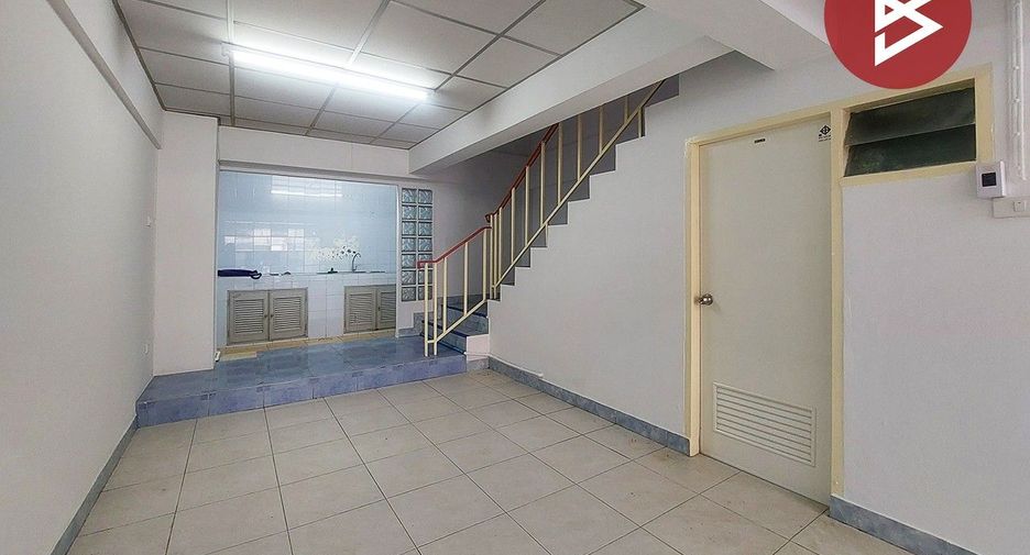 Продажа 1 кровать торговое помещение в Лат Крабанг, Бангкок