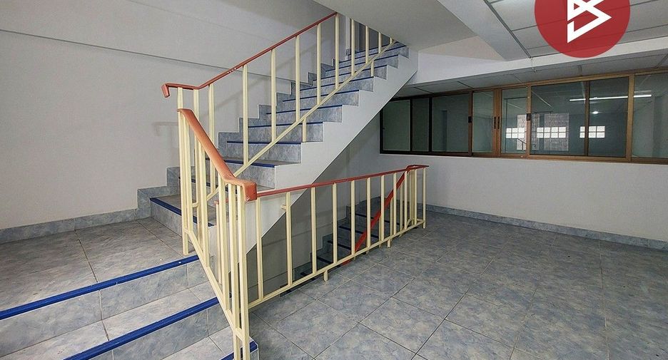 Продажа 1 кровать торговое помещение в Лат Крабанг, Бангкок