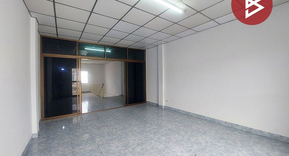 Продажа 1 кровать торговое помещение в Лат Крабанг, Бангкок