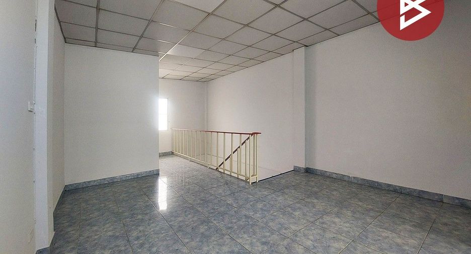 Продажа 1 кровать торговое помещение в Лат Крабанг, Бангкок