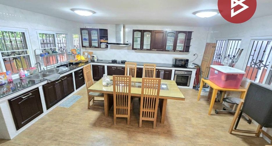 Продажа 4 спальни дом в Тхунг Кхру, Бангкок