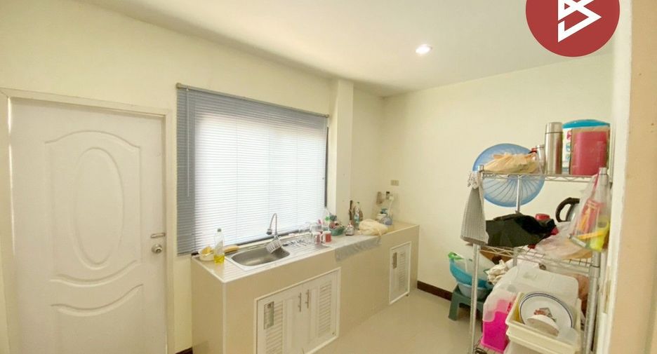 Продажа 3 спальни дом в Mueang Chon Buri, Чонбури