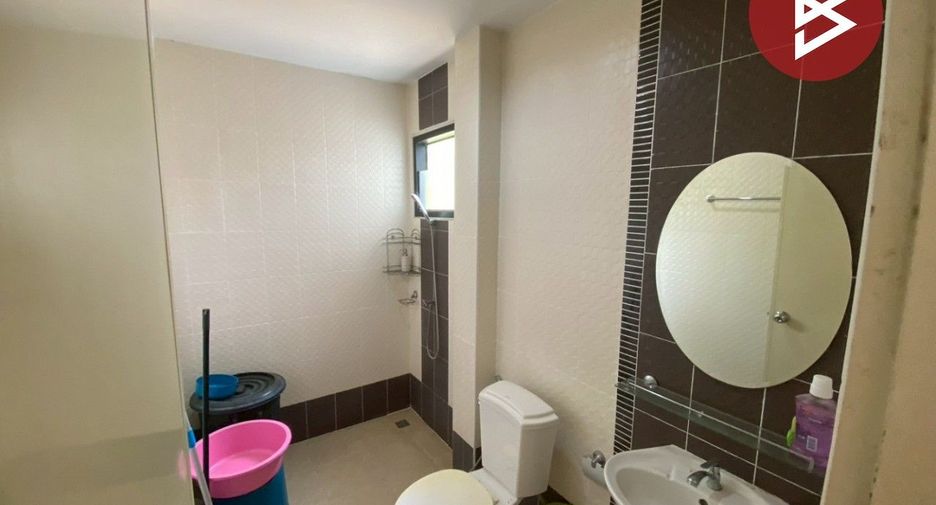 Продажа 3 спальни дом в Mueang Chon Buri, Чонбури