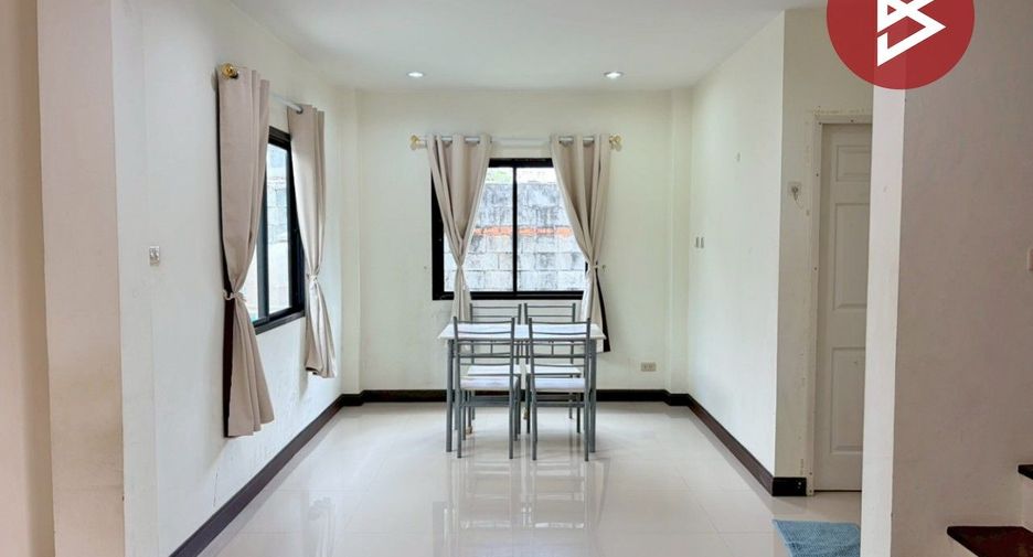 Продажа 3 спальни дом в Mueang Chon Buri, Чонбури