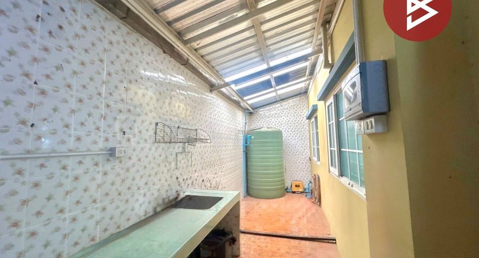 Haus zum Kauf mit 4 Zimmer in Si Racha, Chonburi