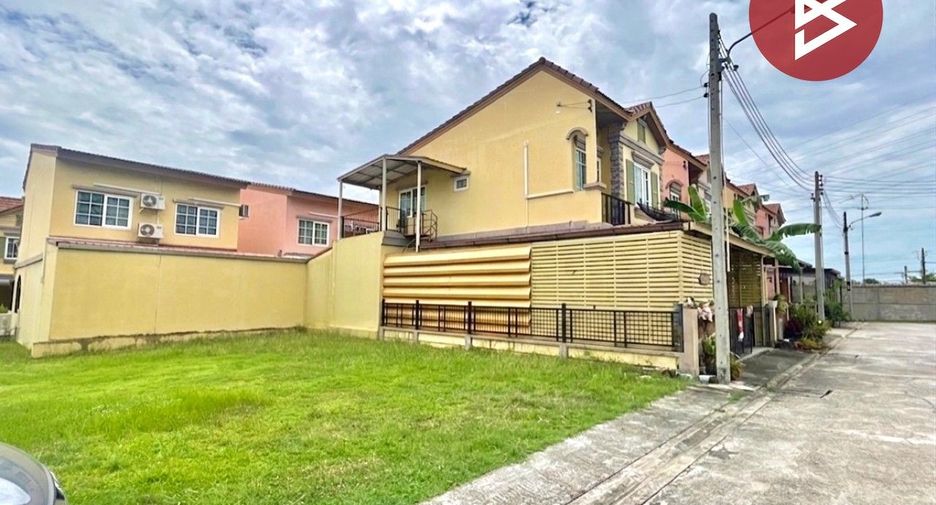 Haus zum Kauf mit 4 Zimmer in Si Racha, Chonburi