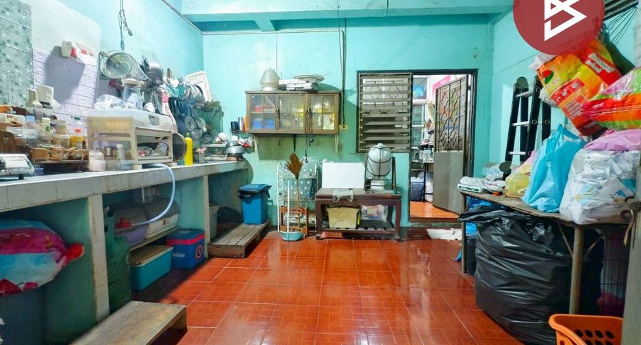 Продажа 2 спальни таунхаус в Mueang Samut Sakhon, Самутсакхон