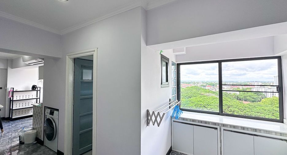 Condo en alquiler de 2 habitaciones en Mueang Chiang Mai, Chiang Mai