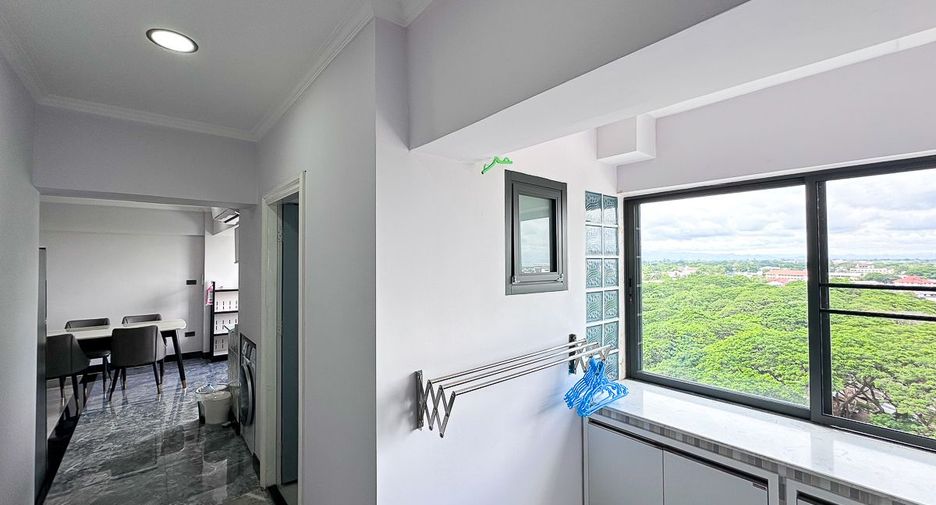 Condo en alquiler de 2 habitaciones en Mueang Chiang Mai, Chiang Mai
