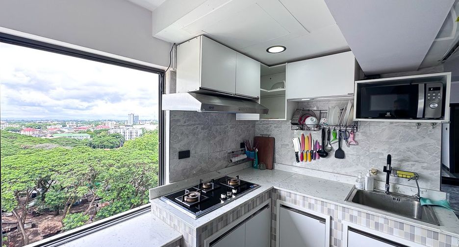 Condo en alquiler de 2 habitaciones en Mueang Chiang Mai, Chiang Mai